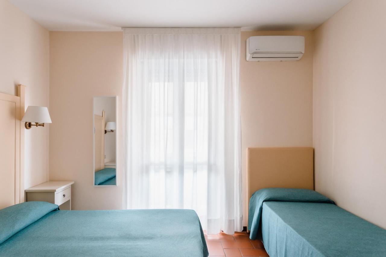 Hotel Milton Marina di Pietrasanta Extérieur photo