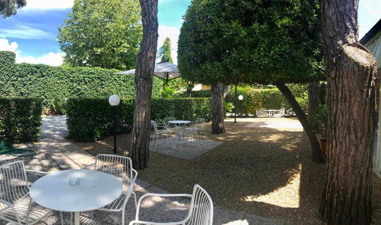 Hotel Milton Marina di Pietrasanta Extérieur photo